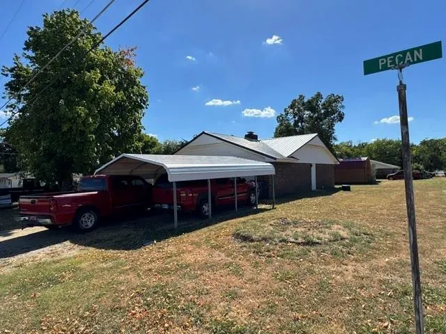 Photo 27 — 230 N Pecan, Stratford, OK 74872