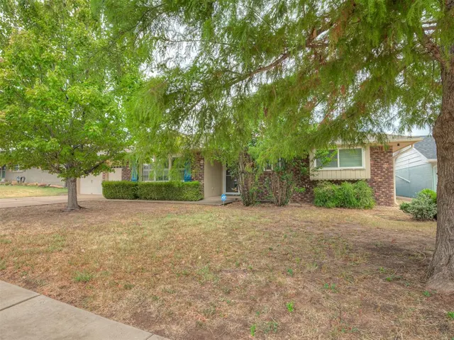 Photo 3 — 3121 NW 62nd Street, Oklahoma City, OK 73112