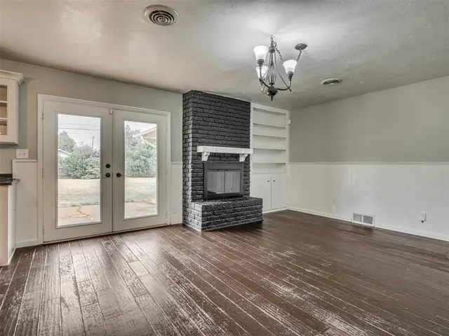 Photo 7 — 3121 NW 62nd Street, Oklahoma City, OK 73112
