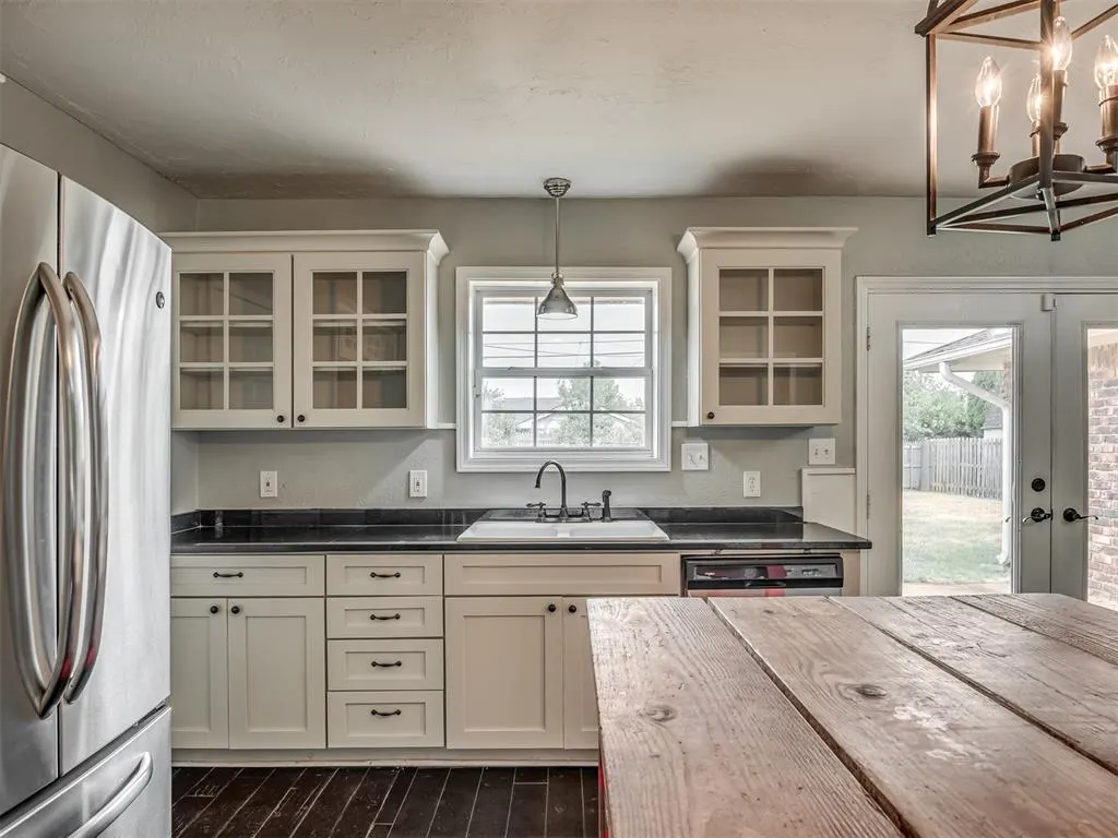 Photo 17 — 3121 NW 62nd Street, Oklahoma City, OK 73112