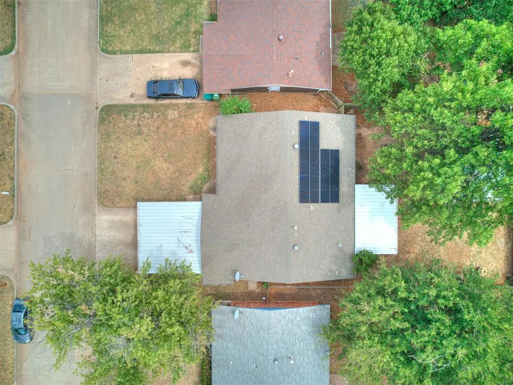 Photo 5 — 210 E Cherry Avenue, Yukon, OK 73099