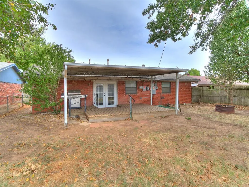 Photo 8 — 210 E Cherry Avenue, Yukon, OK 73099