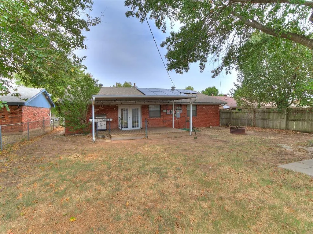 Photo 9 — 210 E Cherry Avenue, Yukon, OK 73099