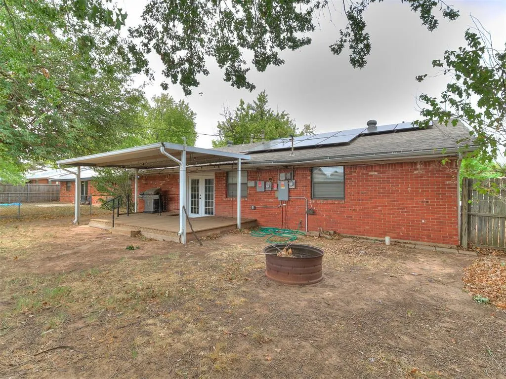Photo 10 — 210 E Cherry Avenue, Yukon, OK 73099