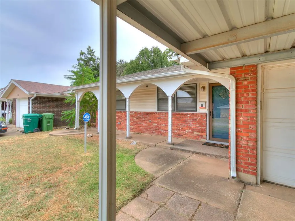 Photo 14 — 210 E Cherry Avenue, Yukon, OK 73099