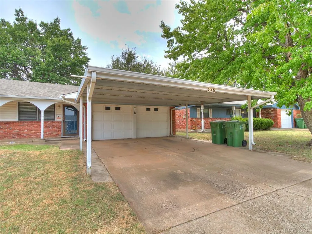 Photo 15 — 210 E Cherry Avenue, Yukon, OK 73099