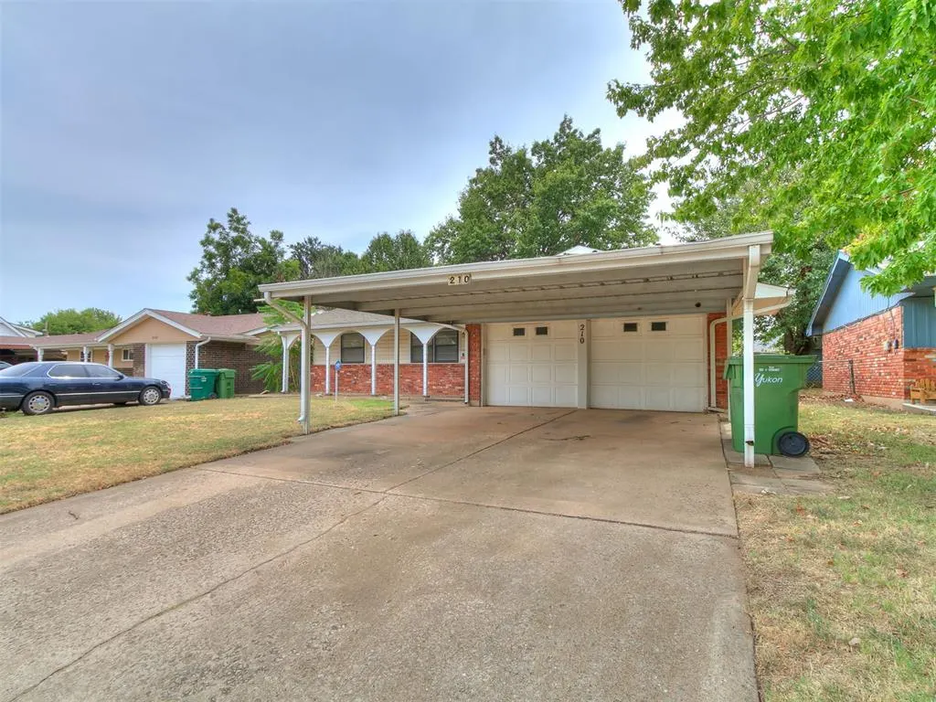 Photo 18 — 210 E Cherry Avenue, Yukon, OK 73099