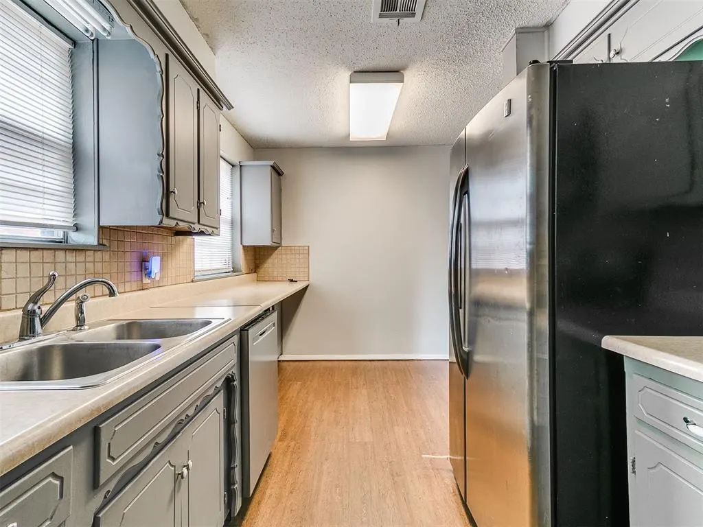 Photo 31 — 210 E Cherry Avenue, Yukon, OK 73099