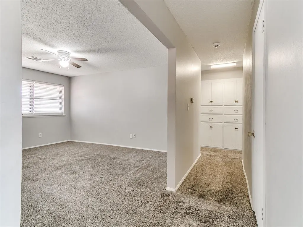 Photo 32 — 210 E Cherry Avenue, Yukon, OK 73099