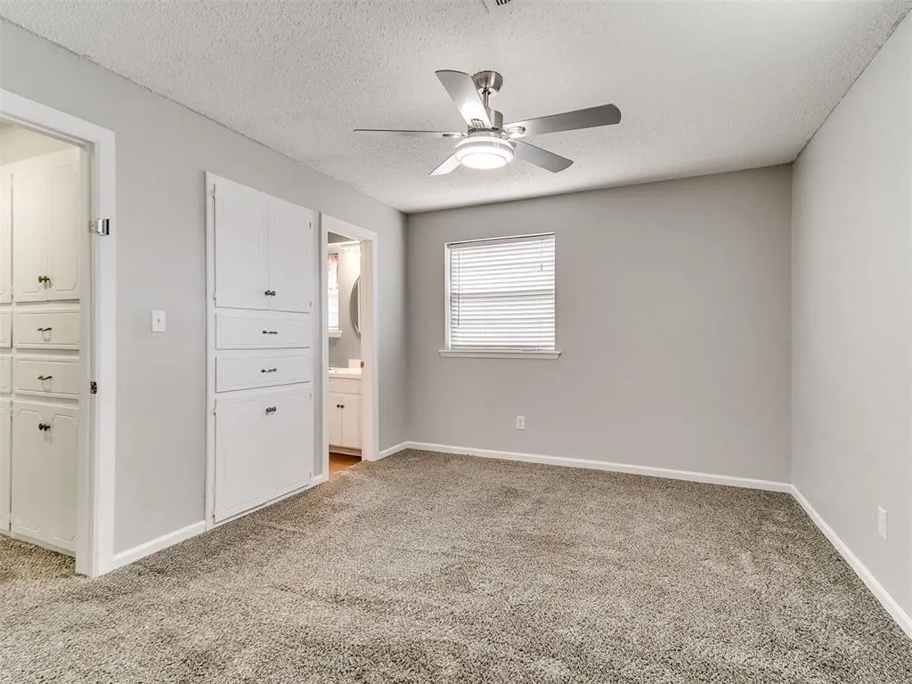 Photo 34 — 210 E Cherry Avenue, Yukon, OK 73099