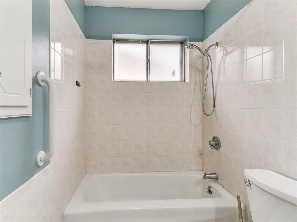 Photo 43 — 210 E Cherry Avenue, Yukon, OK 73099