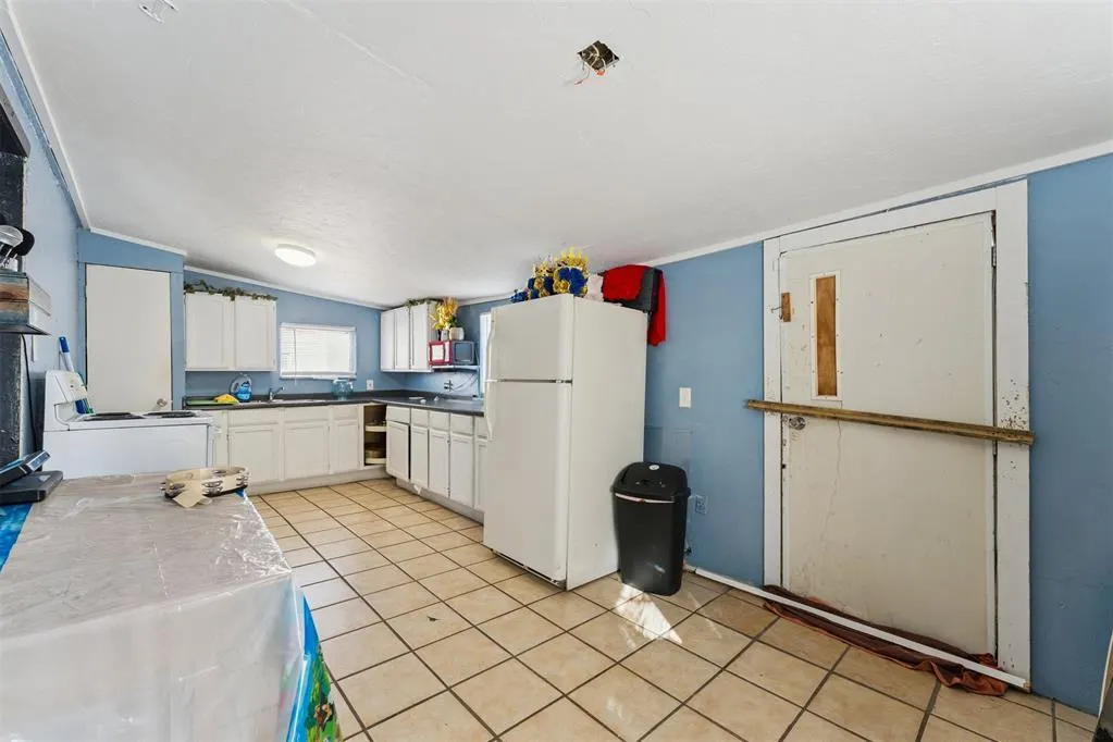 Photo 9 — 616 N Choctaw Avenue, El Reno, OK 73036