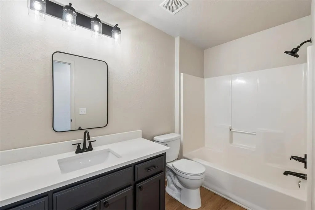 Photo 24 — 11933 NW 7th Street, Yukon, OK 73099