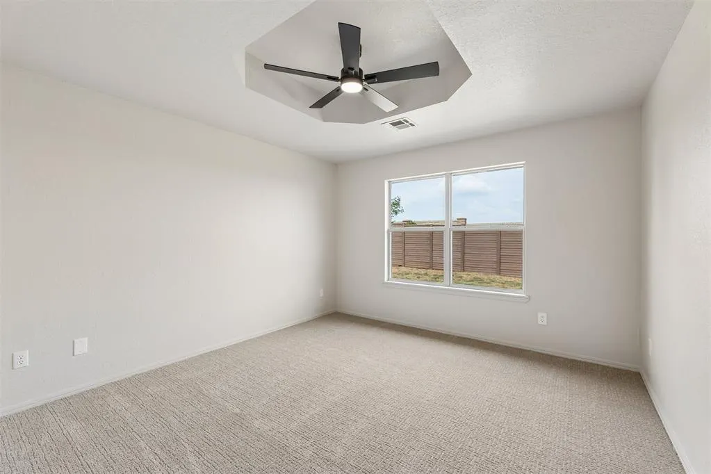 Photo 28 — 11933 NW 7th Street, Yukon, OK 73099