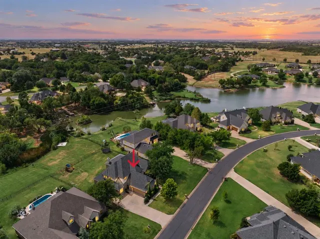 Photo 2 — 2654 S Loblolly Lane, Edmond, OK 73012