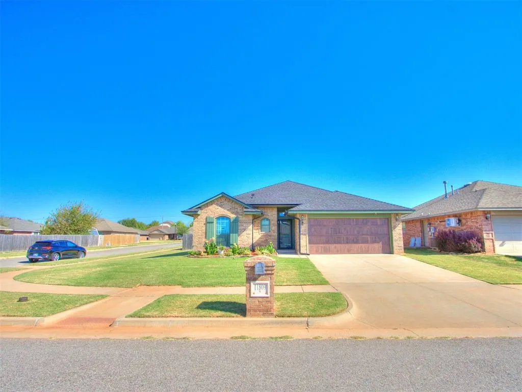Photo 4 — 11809 SW 9th Street, Yukon, OK 73099