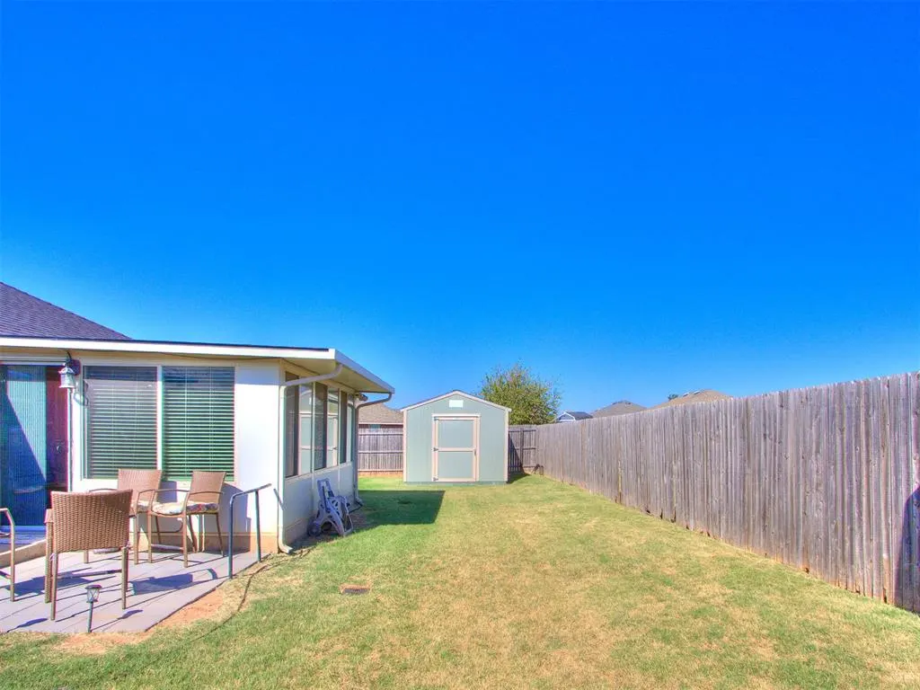 Photo 5 — 11809 SW 9th Street, Yukon, OK 73099