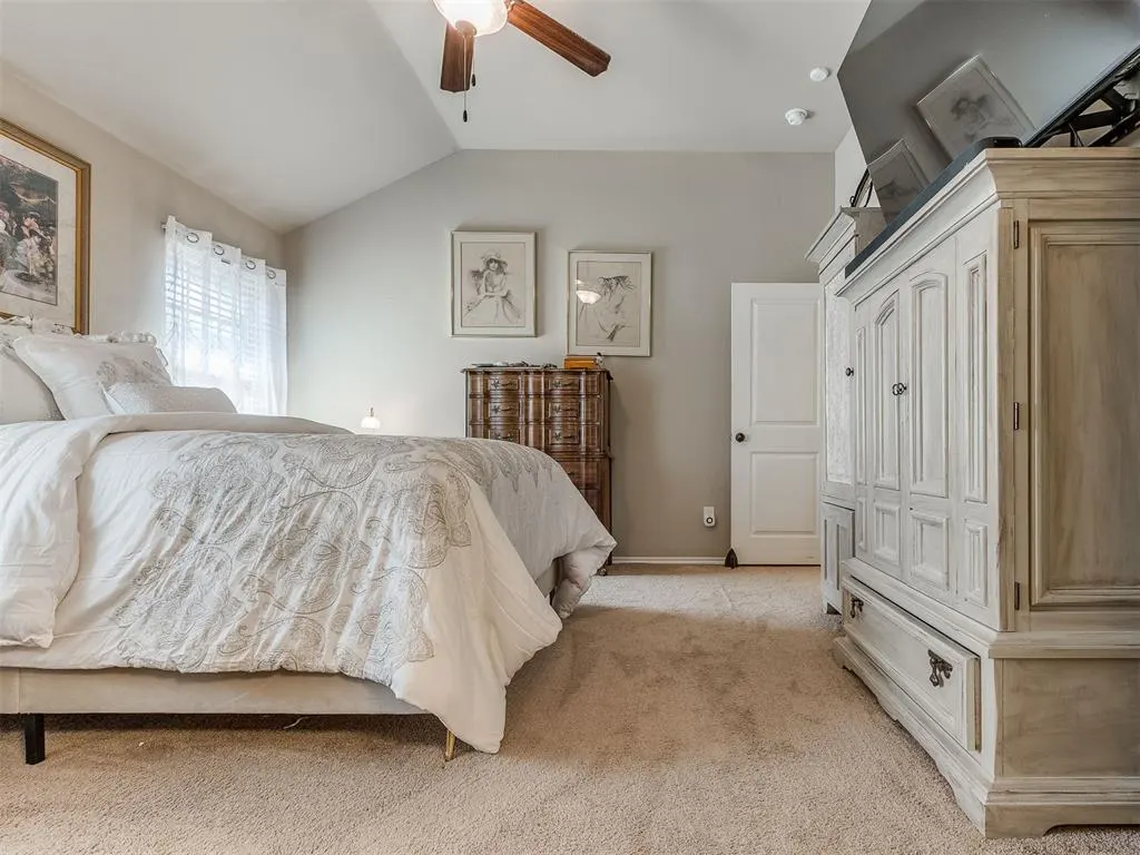 Photo 19 — 11809 SW 9th Street, Yukon, OK 73099