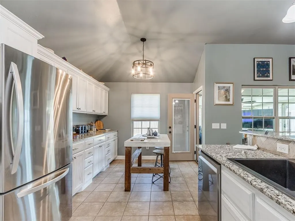 Photo 36 — 11809 SW 9th Street, Yukon, OK 73099