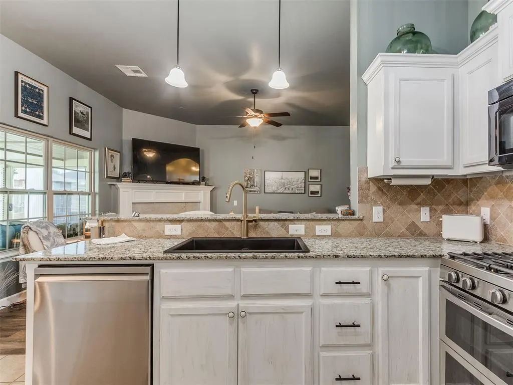 Photo 37 — 11809 SW 9th Street, Yukon, OK 73099