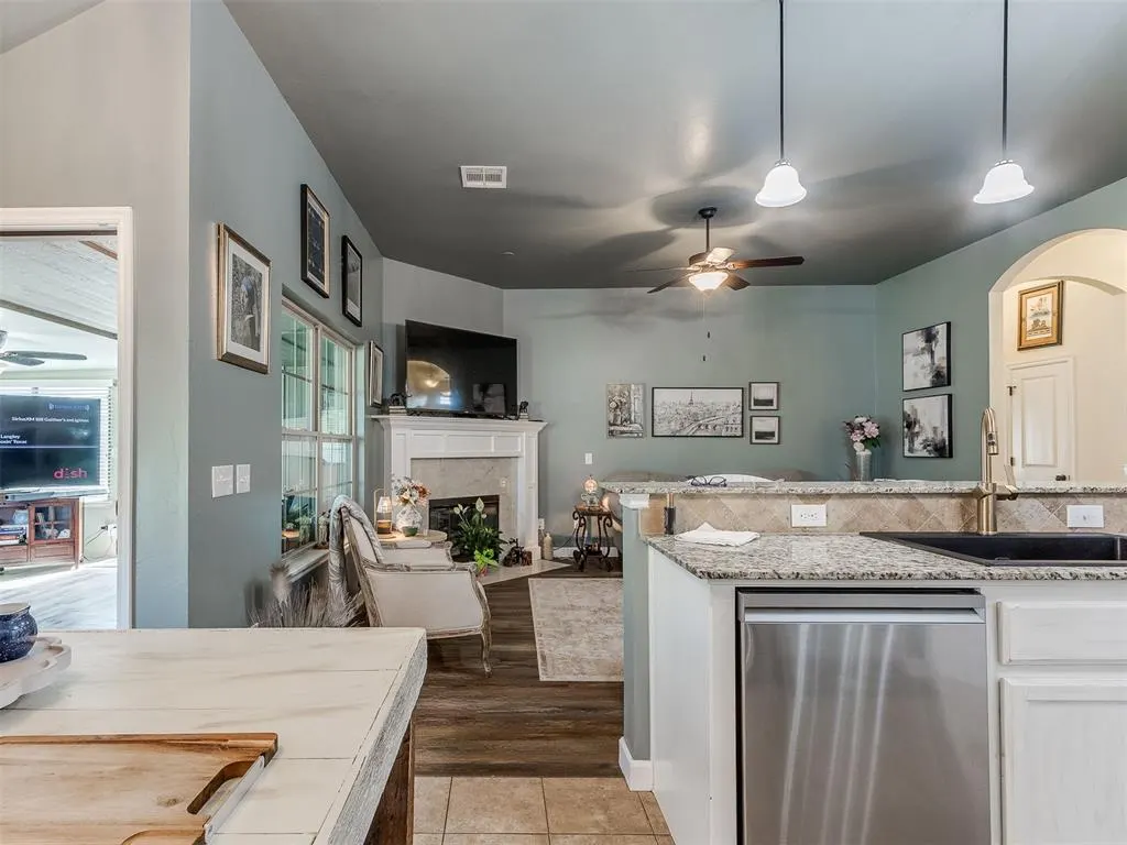 Photo 38 — 11809 SW 9th Street, Yukon, OK 73099