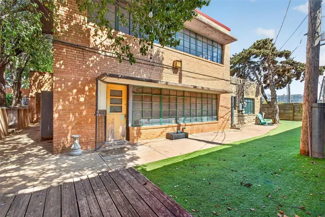 Photo 5 — 1111 N Hudson Avenue, Oklahoma City, OK 73103