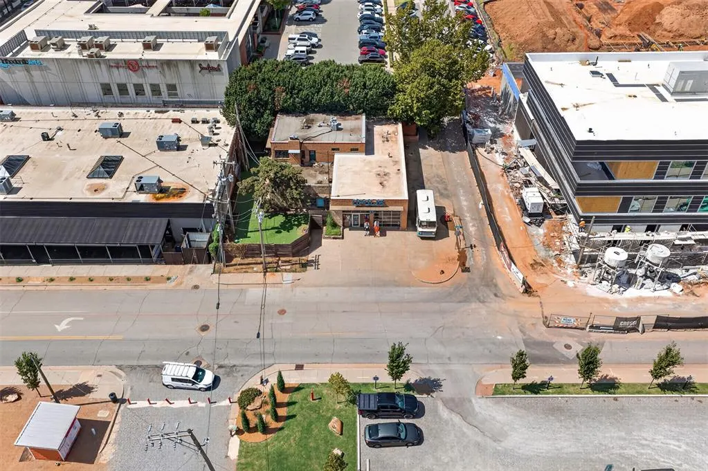 Photo 12 — 1111 N Hudson Avenue, Oklahoma City, OK 73103