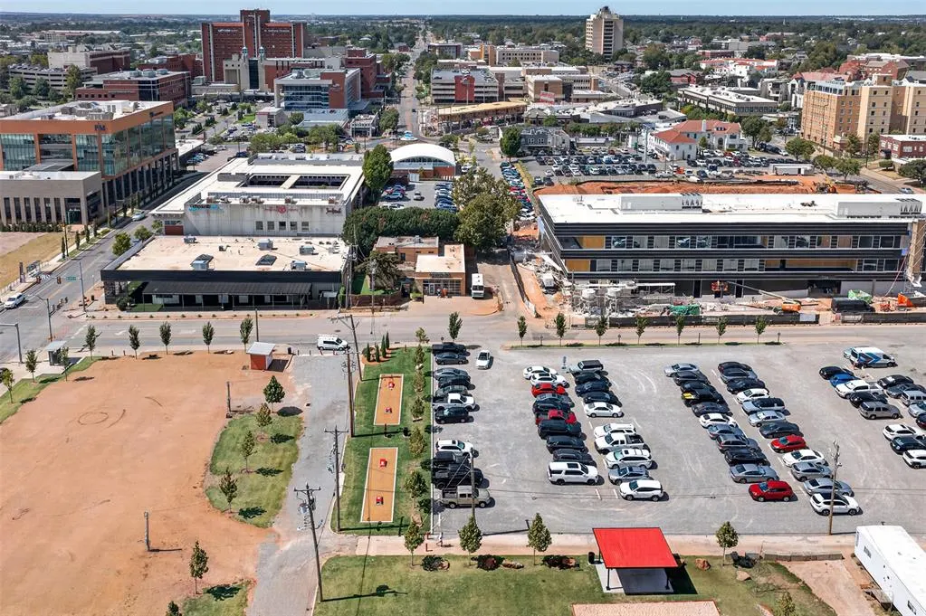 Photo 17 — 1111 N Hudson Avenue, Oklahoma City, OK 73103