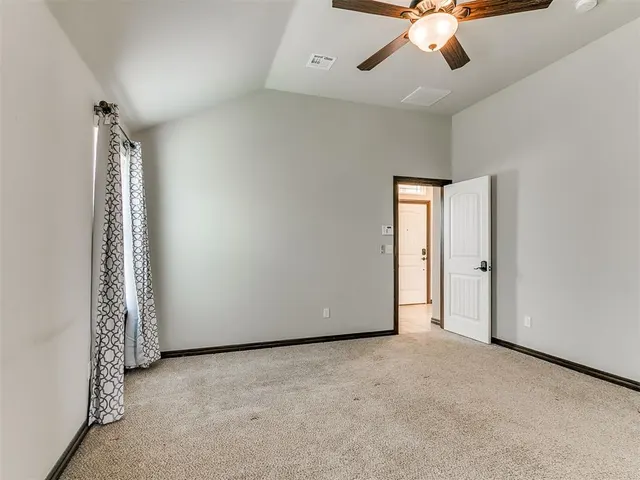 Photo 7 — 16909 Madrid Circle, Oklahoma City, OK 73170