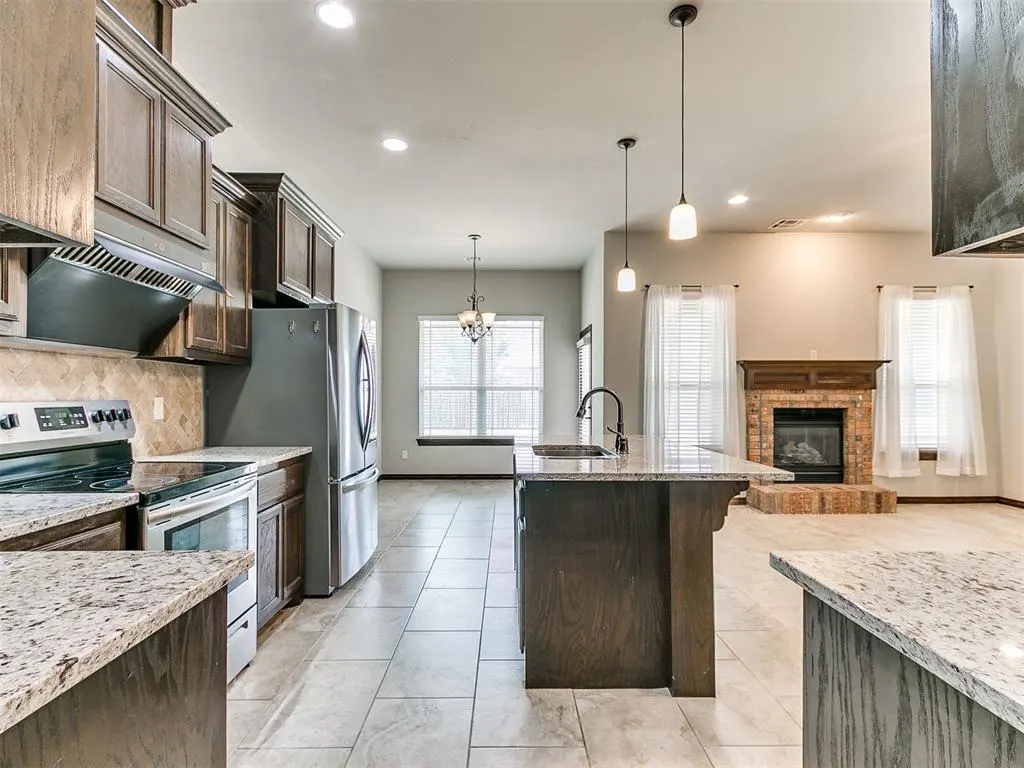 Photo 30 — 16909 Madrid Circle, Oklahoma City, OK 73170