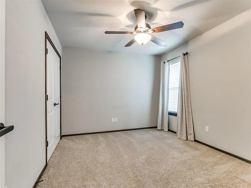 Photo 37 — 16909 Madrid Circle, Oklahoma City, OK 73170