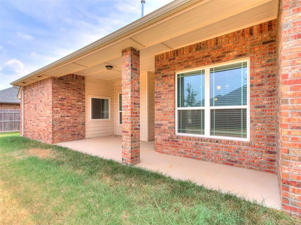 Photo 40 — 16909 Madrid Circle, Oklahoma City, OK 73170
