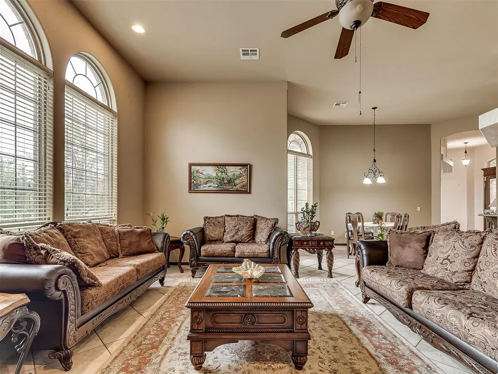 Photo 6 — 19605 Talavera Lane, Edmond, OK 73012