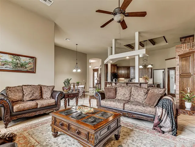 Photo 7 — 19605 Talavera Lane, Edmond, OK 73012