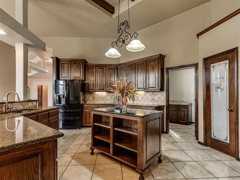 Photo 11 — 19605 Talavera Lane, Edmond, OK 73012
