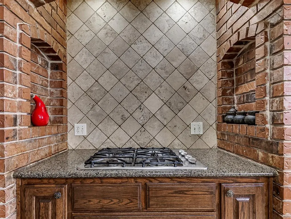 Photo 14 — 19605 Talavera Lane, Edmond, OK 73012