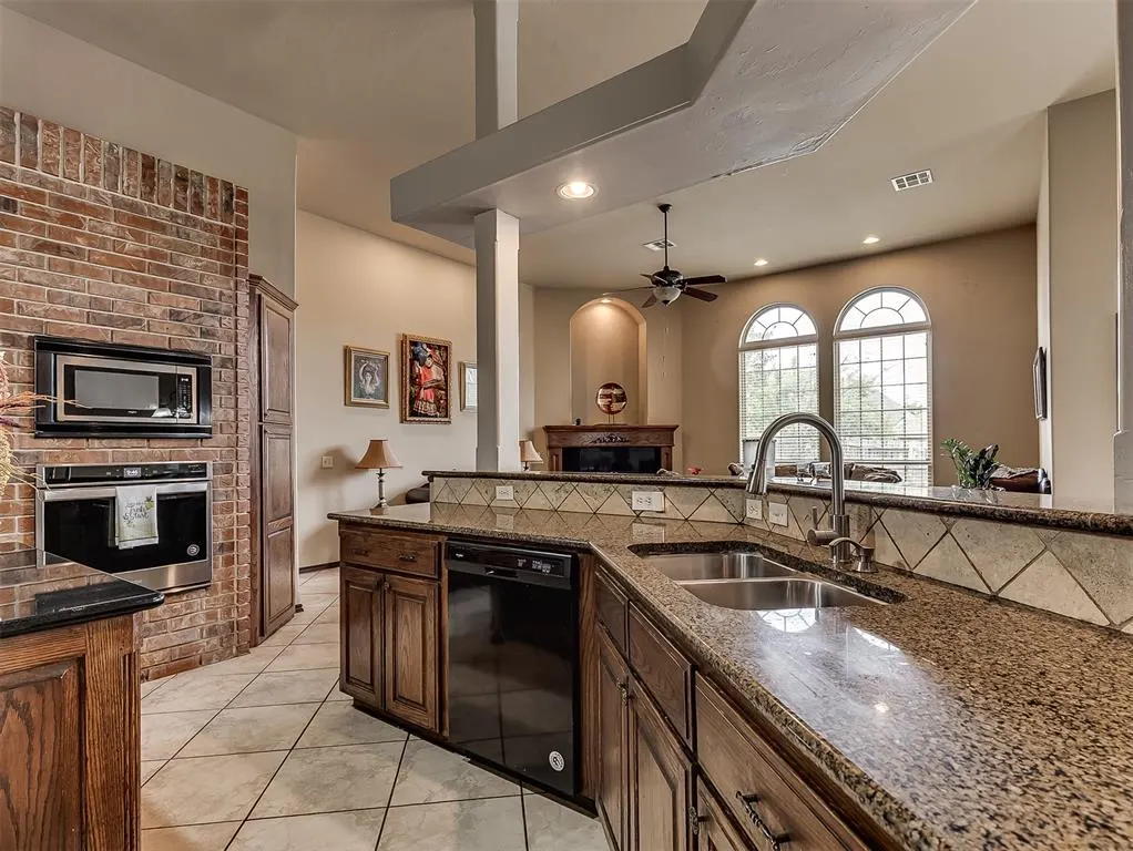 Photo 17 — 19605 Talavera Lane, Edmond, OK 73012