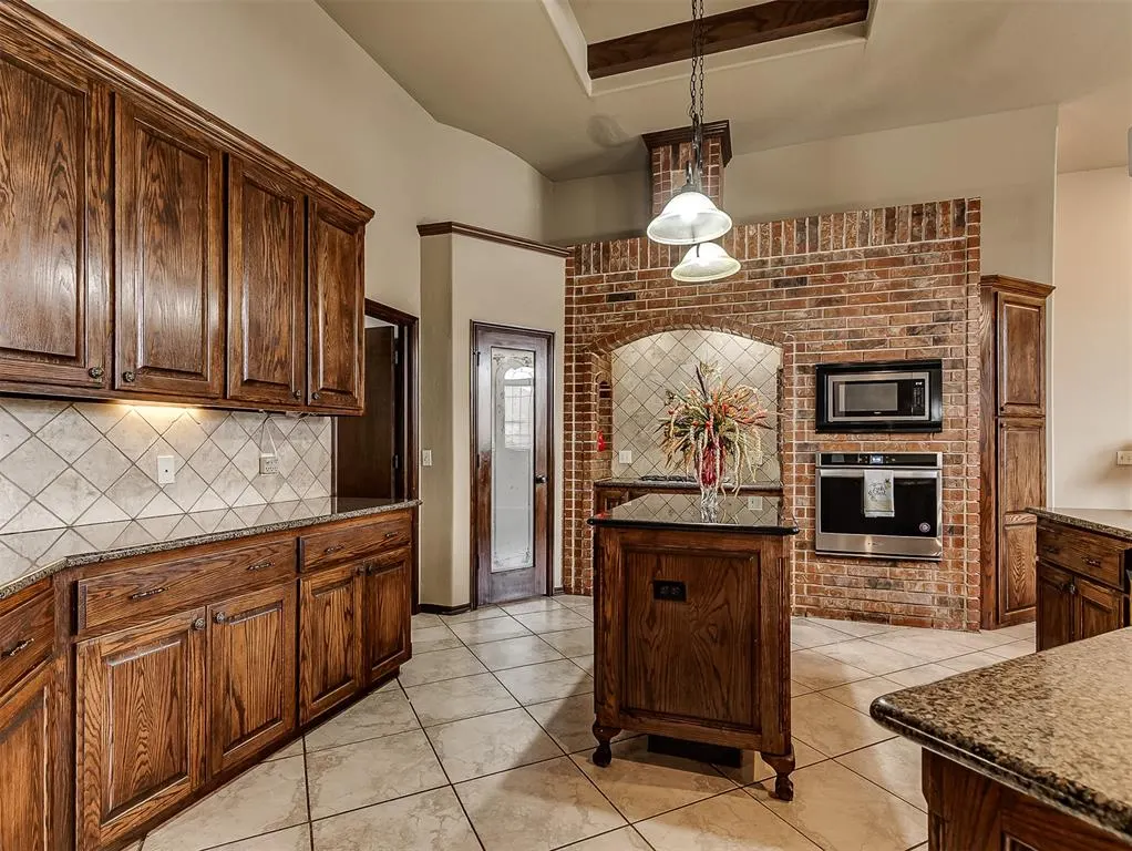 Photo 18 — 19605 Talavera Lane, Edmond, OK 73012
