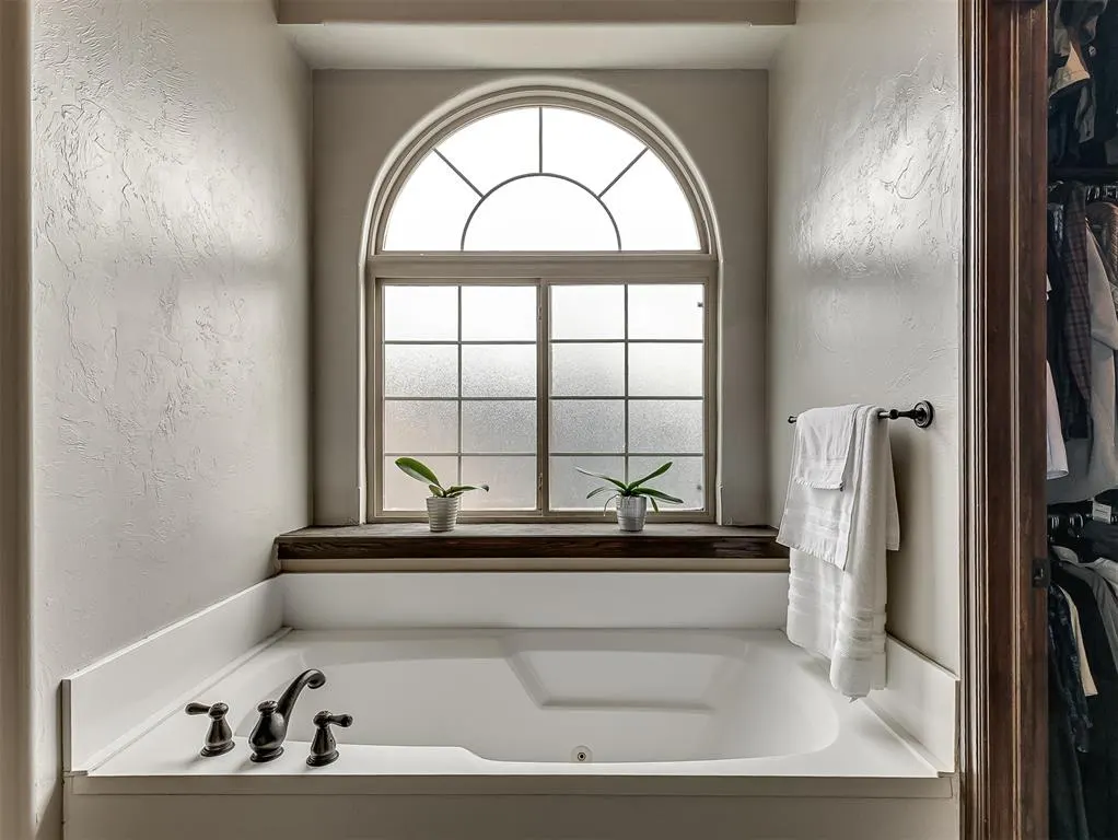 Photo 31 — 19605 Talavera Lane, Edmond, OK 73012