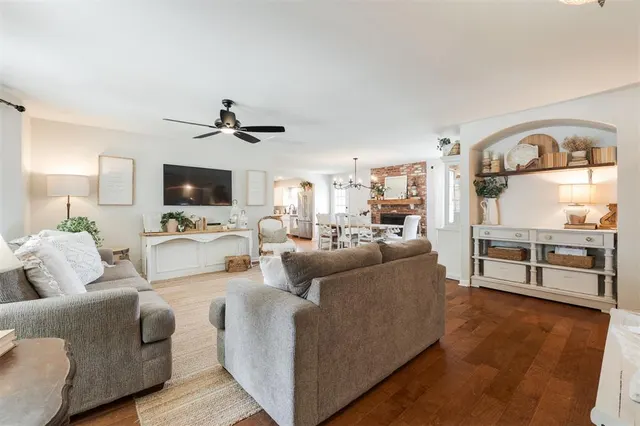 Photo 6 — 3113 Berkshire Way, Oklahoma City, OK 73120
