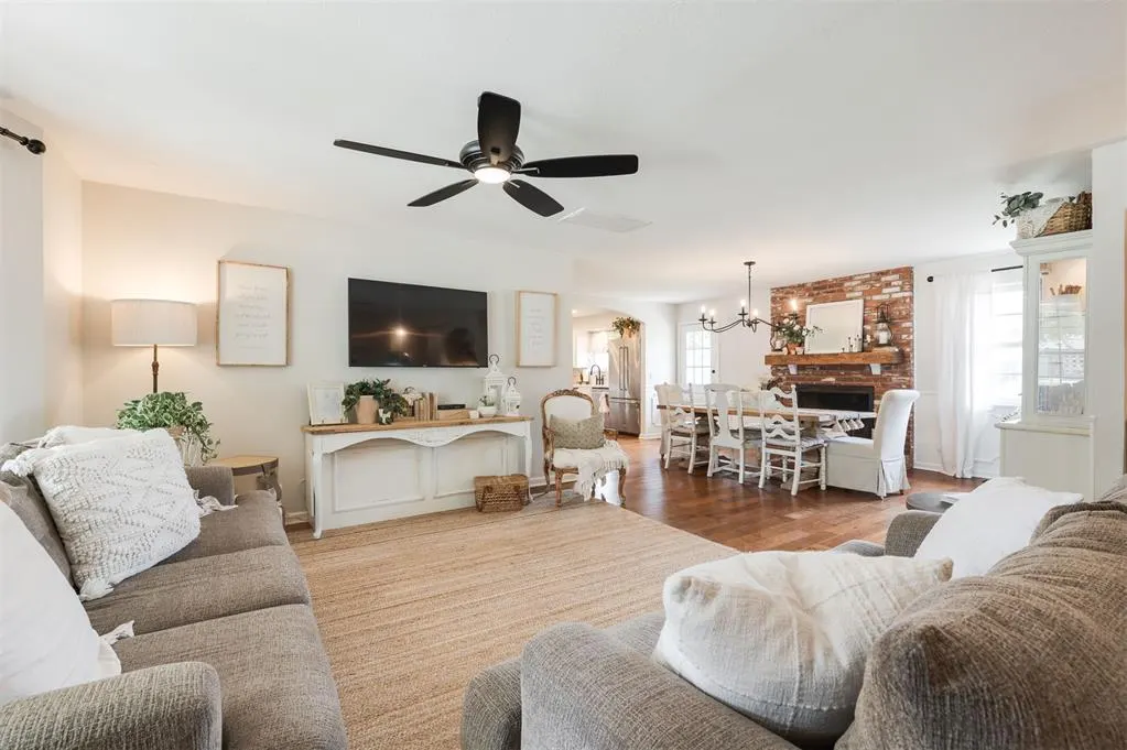Photo 7 — 3113 Berkshire Way, Oklahoma City, OK 73120