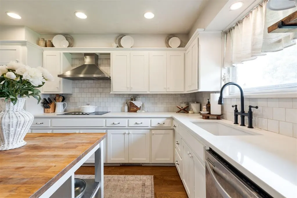 Photo 16 — 3113 Berkshire Way, Oklahoma City, OK 73120
