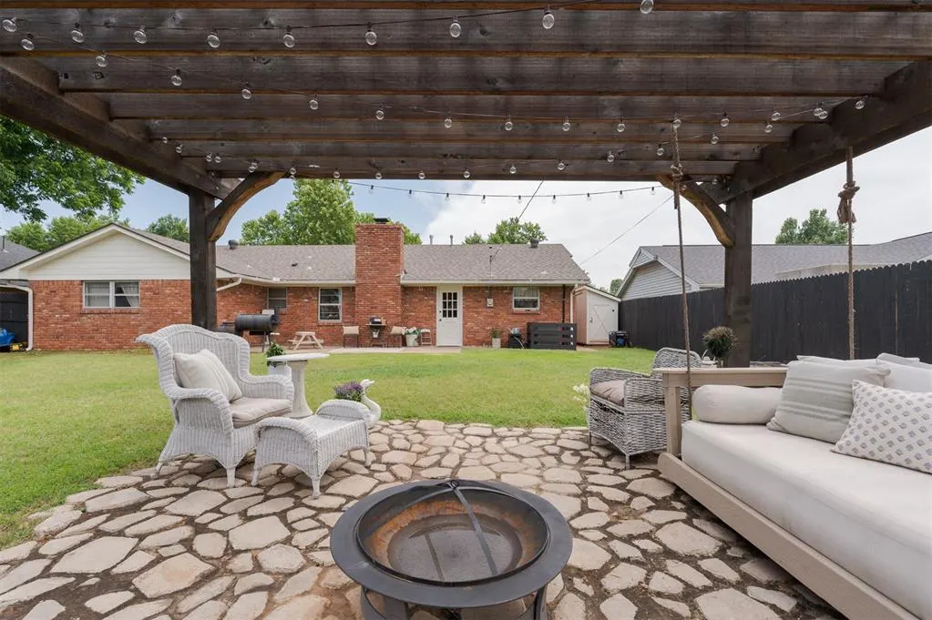 Photo 36 — 3113 Berkshire Way, Oklahoma City, OK 73120