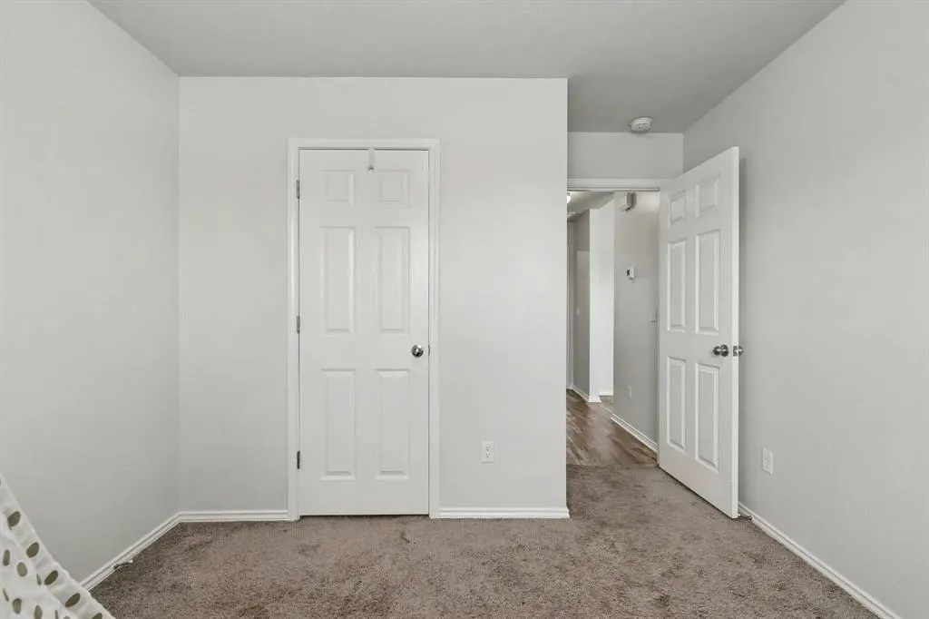 Photo 23 — 1007 N Deer Court Way, Mustang, OK 73064