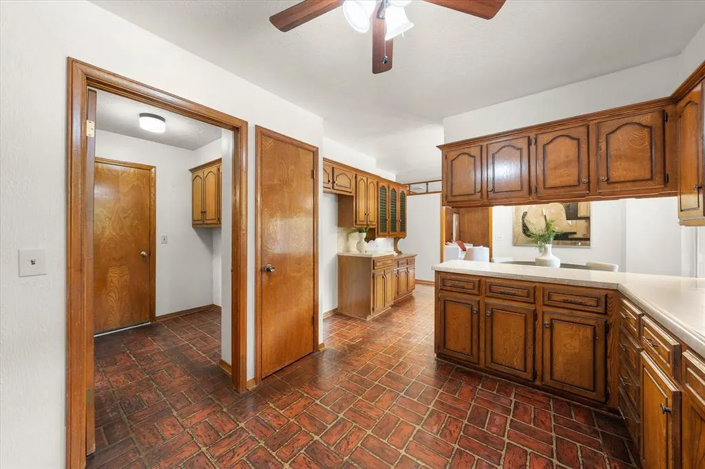 Photo 19 — 5925 NW 81st Street, Oklahoma City, OK 73132