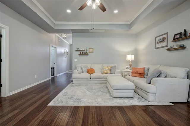 Photo 7 — 605 Vickery Avenue, Yukon, OK 73099