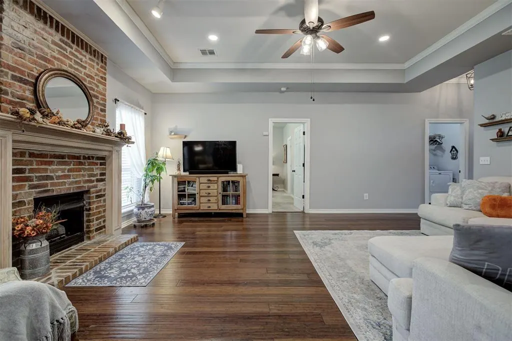 Photo 8 — 605 Vickery Avenue, Yukon, OK 73099