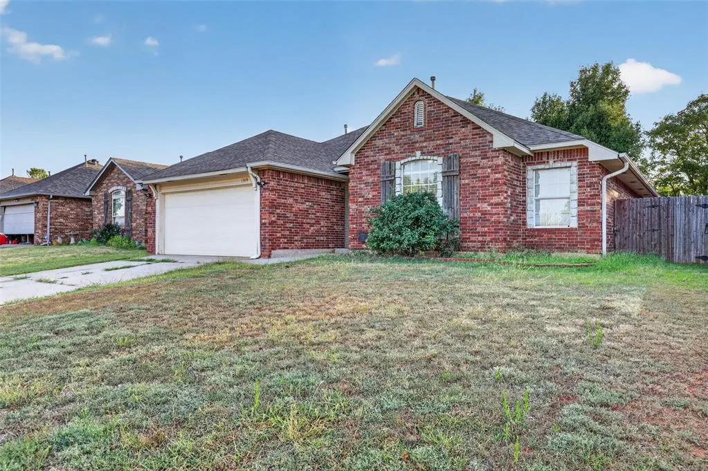 Photo 7 — 1309 Ethan Lane, Yukon, OK 73099
