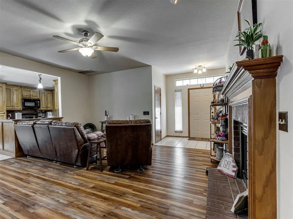 Photo 7 — 14401 Harli Lane, Oklahoma City, OK 73170