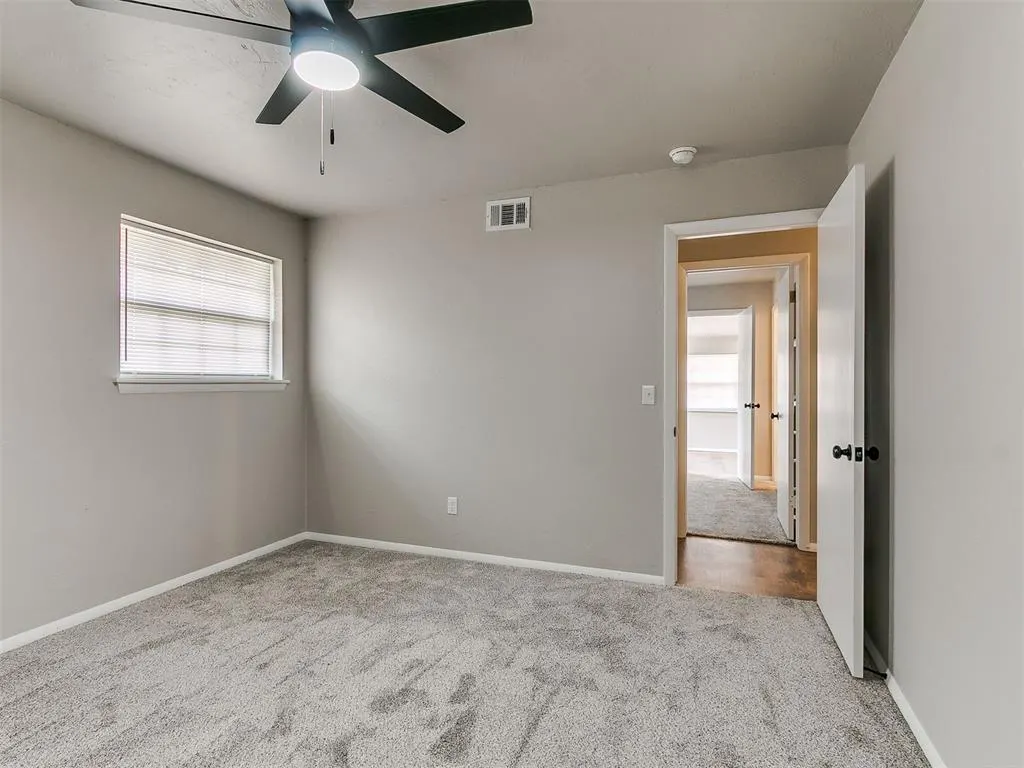 Photo 23 — 4921 SE 19th Street, Oklahoma City, OK 73115